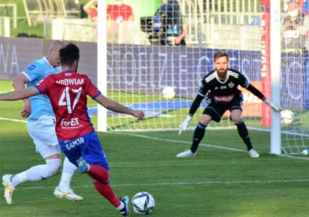 Siatka na bramkę 7,32 x 2,44 m 4 mm Biała (100112)