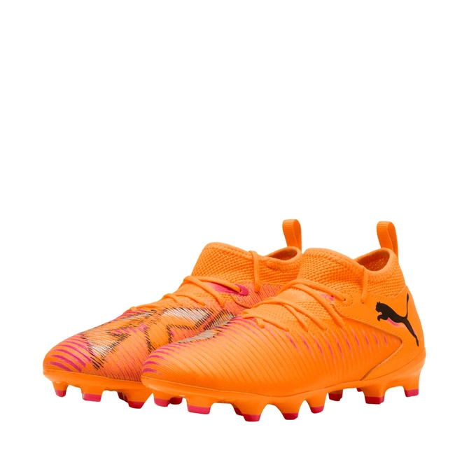 Buty piłkarskie dla dzieci Puma Future 8 Match FG/AG 108614 03