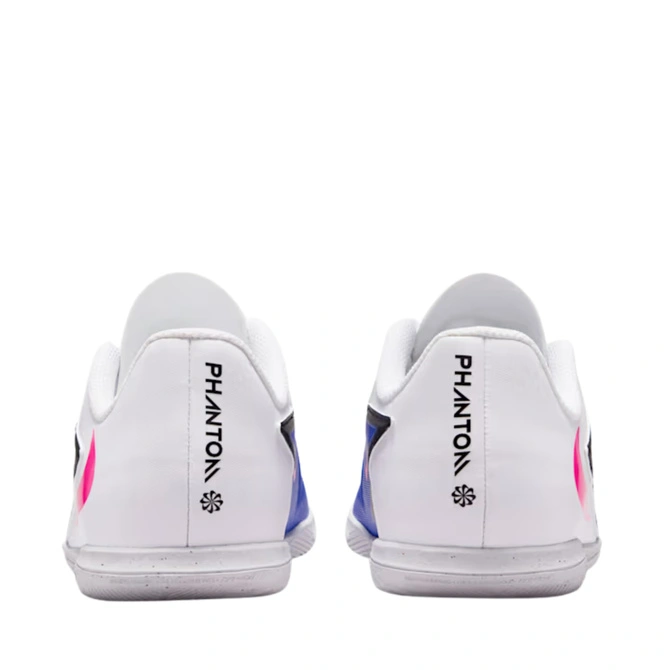 Buty piłkarskie dla dzieci Nike Phantom 6 Low Club IC HQ2031 446