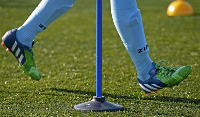 Podstawka pod laskę treningową gumowa (100059)