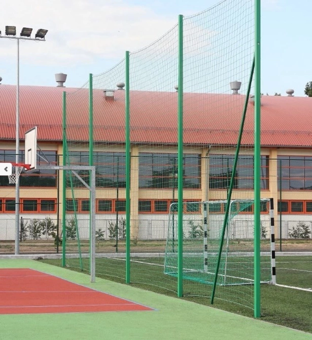 Piłkochwyty 20m x 4m (1m2)