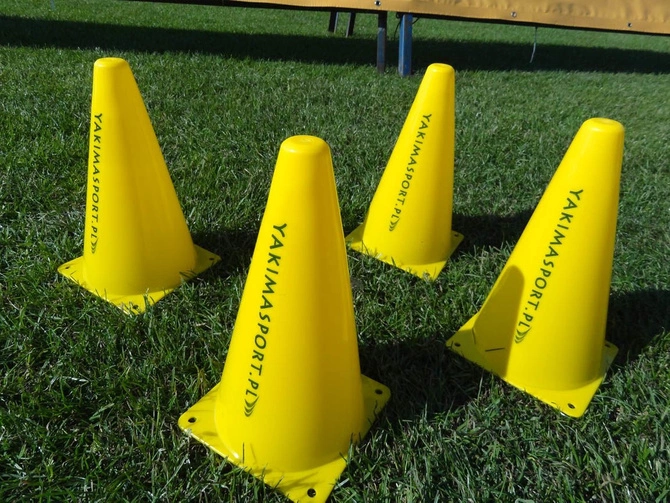 Pachołek bez otworów 23cm. Yakimasport (100029)