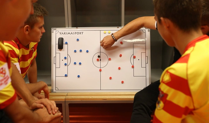 Tablica taktyczna 60x90 cm - piłka nożna (100014)