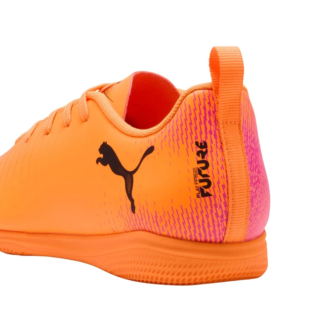 Buty piłkarskie dla dzieci Puma Future 8 Play IT 108627 03